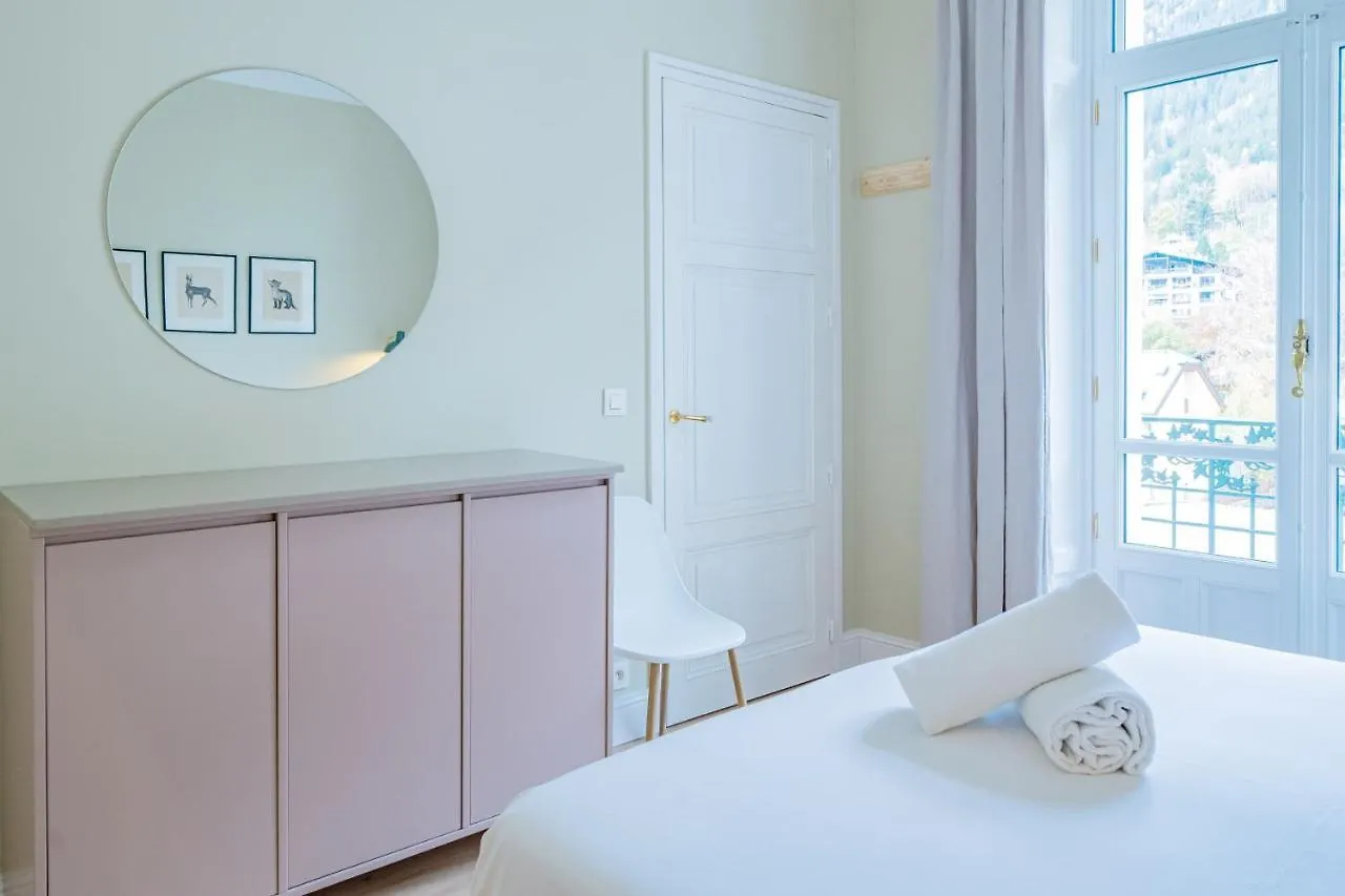 Majestic Alpin - A Luxurious Apartment With A Nordic Feel Шамони