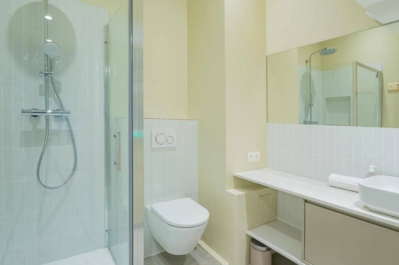 Majestic Alpin - A Luxurious Apartment With A Nordic Feel Шамони
